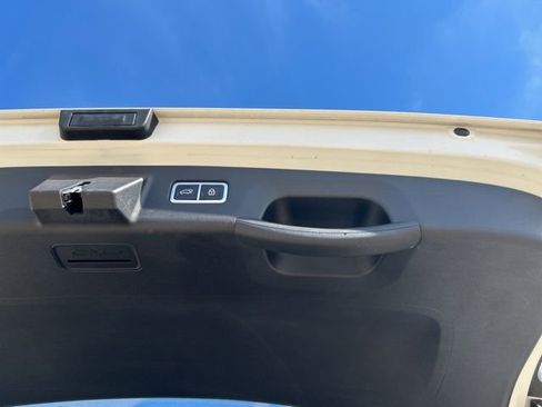 Used 2023 Kia Sorento X-Line EX image 13