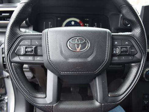 Used 2024 Toyota Tacoma SR image 13