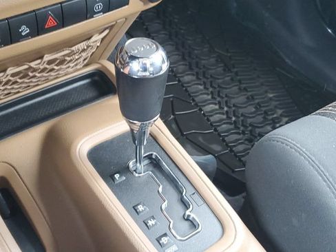 Used 2012 Jeep Wrangler Sahara w/ Connectivity Group AWD/4WD image 24