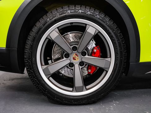 Used 2024 Porsche 911 Dakar AWD/4WD image 55