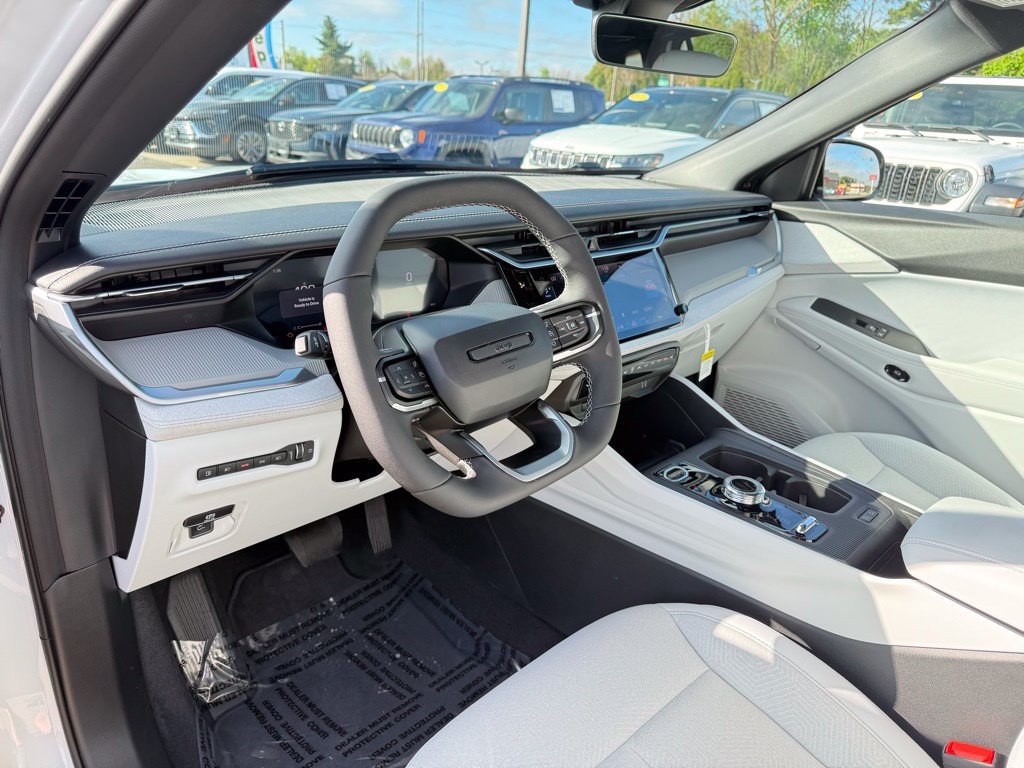 New 2026 Jeep Cherokee Laredo AWD/4WD image 15