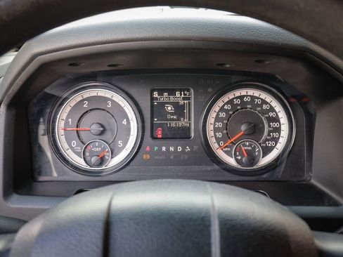 Used 2018 RAM 2500 SLT AWD/4WD image 19