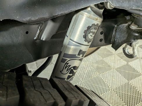 Used 2021 Jeep Wrangler Unlimited Rubicon image 15