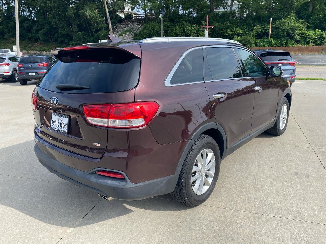 Used 2016 Kia Sorento AWD w/ LX Convenience Package image 6