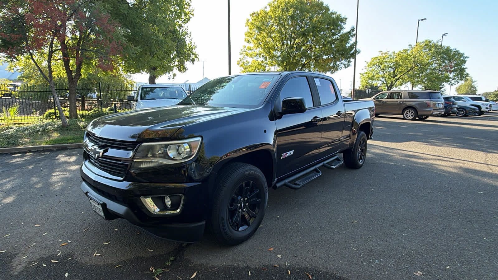 Used 2019 Chevrolet Colorado Z71 w/ Z71 Midnight Edition AWD/4WD image 1