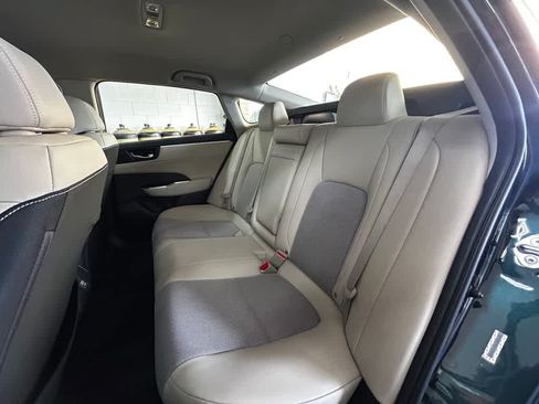 Used 2019 Honda Clarity Plug-In Hybrid image 13