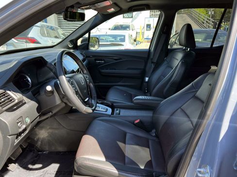Certified 2023 Honda Ridgeline Black Edition image 15