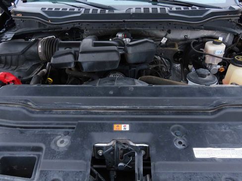 Certified 2018 Ford F250 XL w/ STX Appearance Package image 16