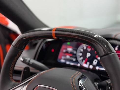 Used 2025 Chevrolet Corvette ZR1 w/ ZR1 Carbon Fiber Aero Package RWD image 33