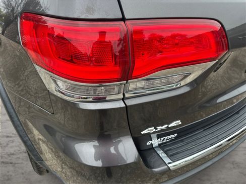 Used 2019 Jeep Grand Cherokee Limited w/ Luxury Group II AWD/4WD image 21