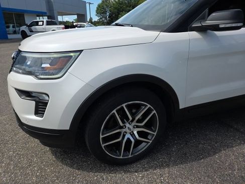 Used 2018 Ford Explorer Sport AWD/4WD image 37