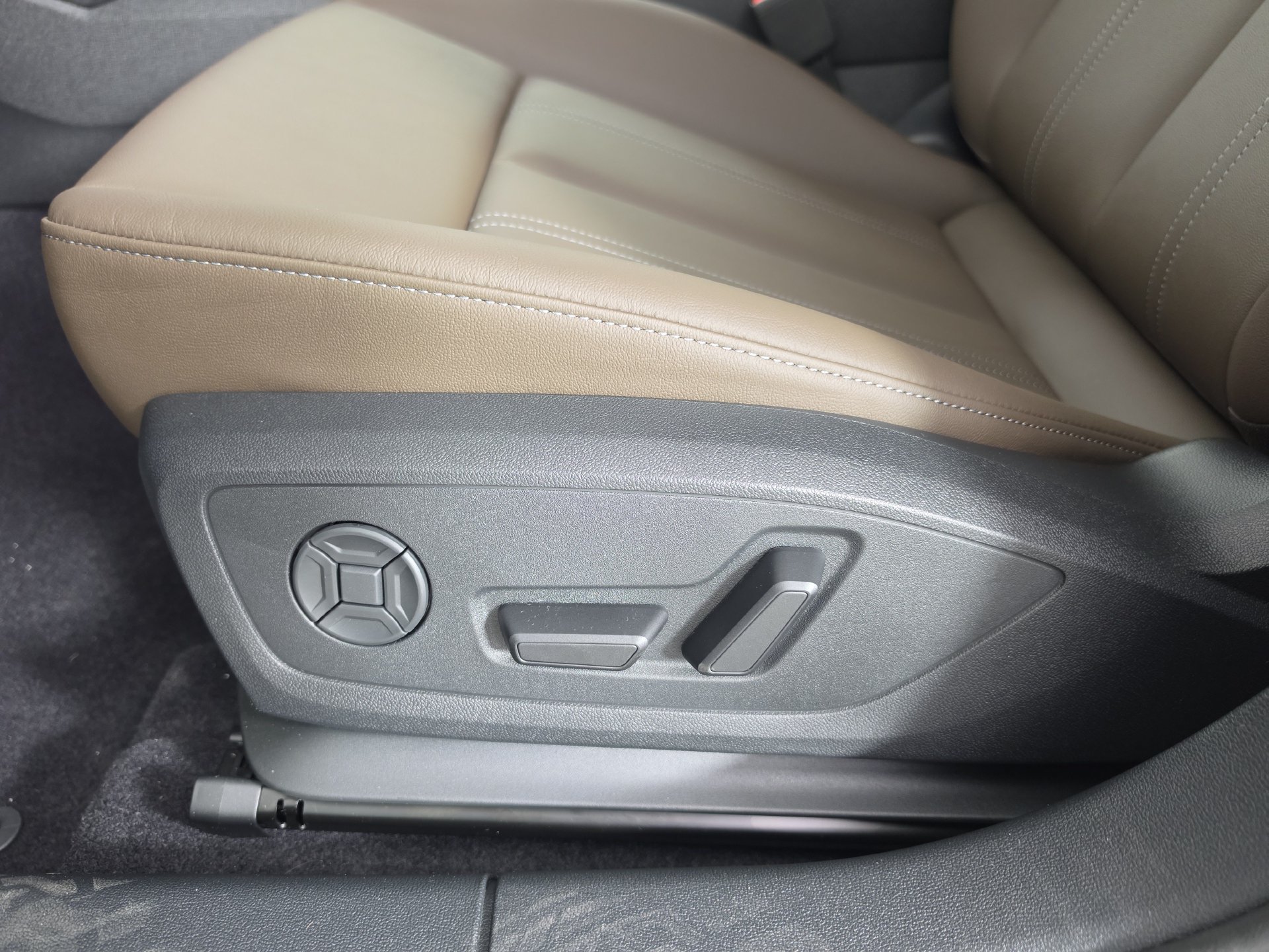 New 2026 Audi A3 2.0T Premium AWD/4WD image 16
