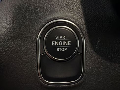 Used 2022 Mercedes-Benz Sprinter 3500 image 26