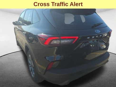 Used 2025 Ford Escape ST-Line Select AWD/4WD image 8