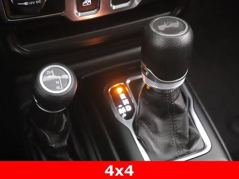 Used 2022 Jeep Wrangler Sport AWD/4WD image 24