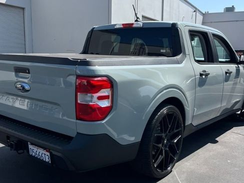 Used 2023 Ford Maverick XL image 3