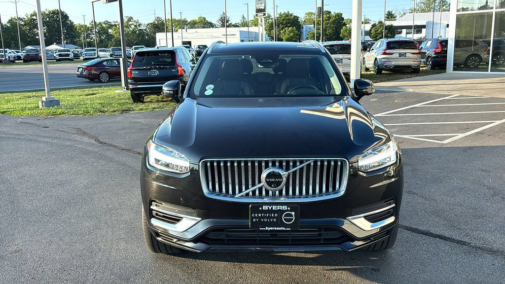 Certified 2023 Volvo XC90 T8 Plus w/ Protection Package Premier AWD/4WD image 5