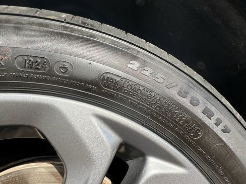 Used 2024 Honda Accord EX image 10