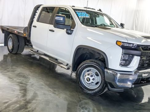 Used 2022 Chevrolet Silverado 3500 W/T w/ WT Convenience Package AWD/4WD image 5