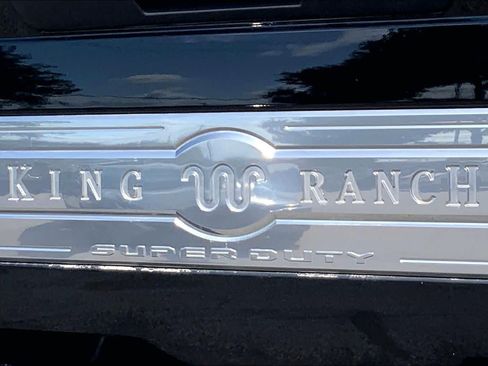 Used 2022 Ford F250 King Ranch w/ King Ranch Ultimate Package AWD/4WD image 29