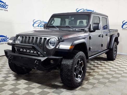 Used 2023 Jeep Gladiator Rubicon w/ LED Lighting Group AWD/4WD image 6