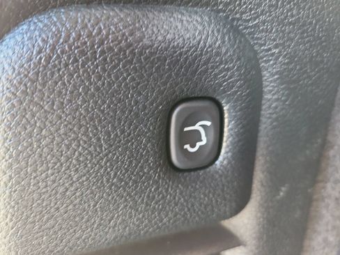 Used 2023 Dodge Durango R/T RWD image 33