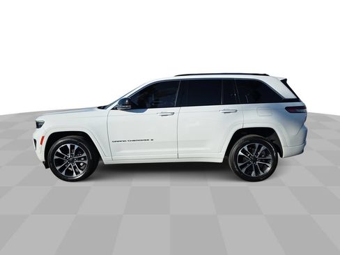 Used 2022 Jeep Grand Cherokee Overland w/ Adv Protech Group III RWD image 5