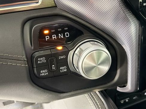 Used 2019 RAM 1500 Limited w/ Trailer Tow Group AWD/4WD image 16