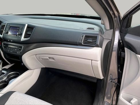 Used 2017 Honda Ridgeline RTS image 18