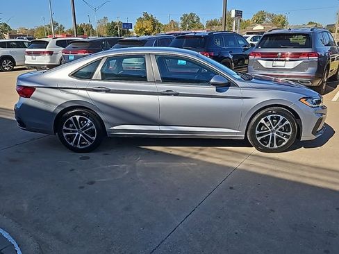 New 2026 Volkswagen Jetta Sport FWD image 4