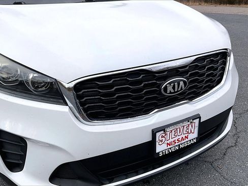 Used 2019 Kia Sorento LX image 31