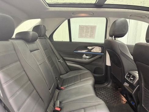Certified 2025 Mercedes-Benz GLE 580 GLE 580 image 8