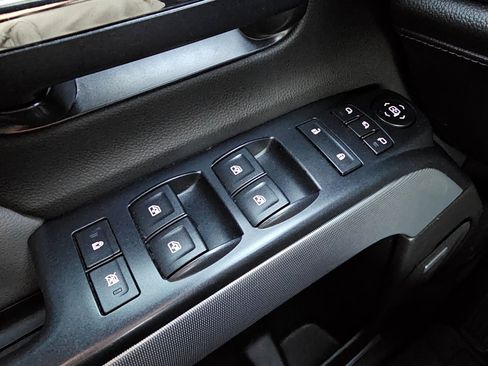 Used 2014 Chevrolet Silverado 1500 LTZ Z71 w/ LTZ Plus Package image 39