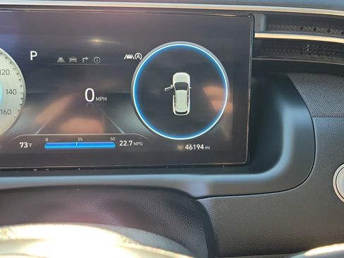 Used 2022 Hyundai Tucson Limited w/ Cargo Package image 10