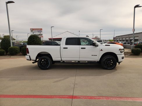 New 2026 RAM 2500 Lone Star AWD/4WD image 7