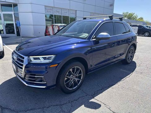 Used 2018 Audi SQ5 Prestige AWD/4WD image 2