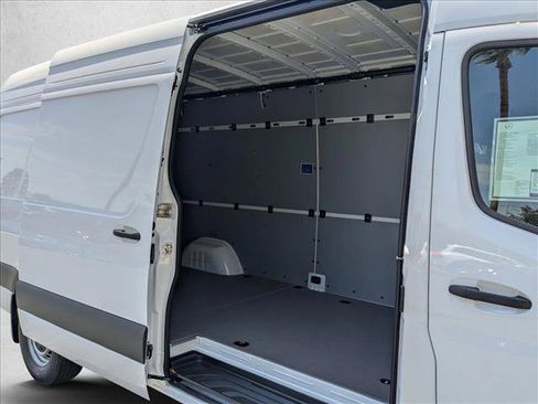 New 2026 Mercedes-Benz Sprinter 2500 image 15