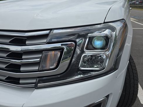 Used 2021 Ford Expedition Max Limited image 33