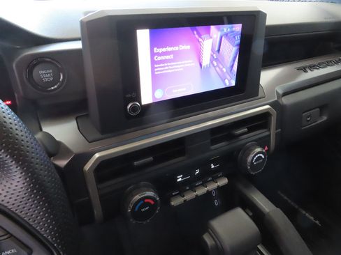 Used 2026 Toyota Tacoma SR5 image 19