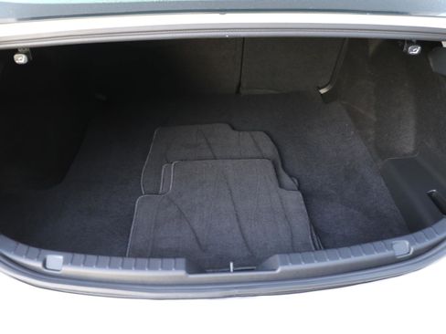Certified 2025 MAZDA MAZDA3 s FWD image 10