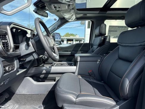 New 2026 Ford F450 Lariat w/ Lariat Ultimate Package AWD/4WD image 10