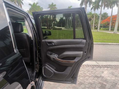 Used 2019 Chevrolet Tahoe LT AWD/4WD image 31