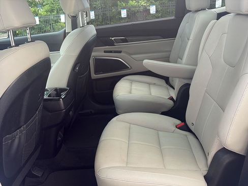 Used 2022 Kia Telluride SX AWD/4WD image 16