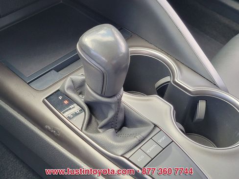 Used 2023 Toyota Camry SE w/ Protection Package (Q2) (TMS) FWD image 23