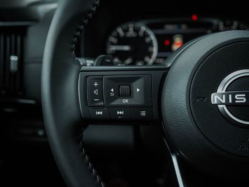 New 2025 Nissan Pathfinder SV image 22