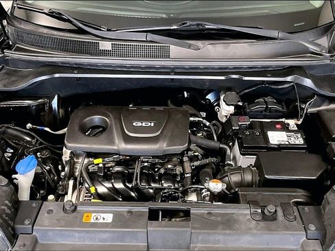Used 2019 Kia Soul image 9