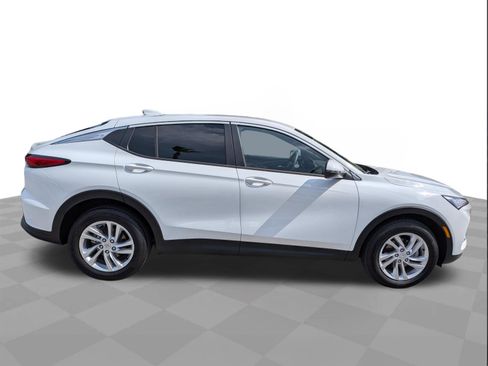 New 2026 Buick Envista Preferred FWD image 3