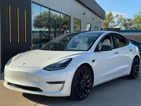 Used 2021 Tesla Model 3 Performance AWD/4WD image 2