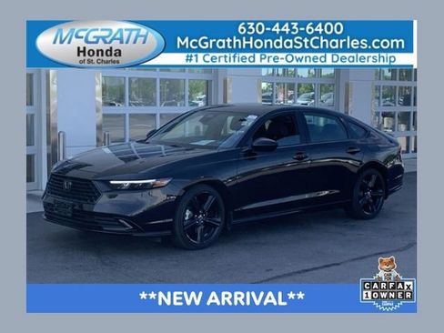 Used 2025 Honda Accord Sport image 1