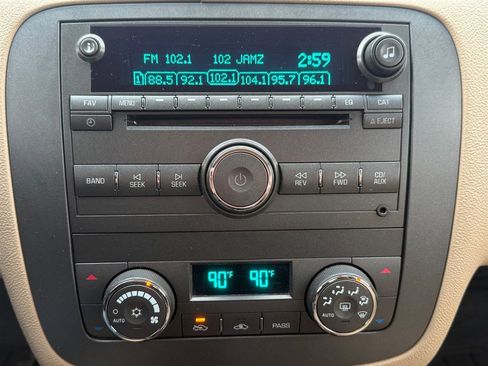 Used 2007 Buick Lucerne CXS image 15